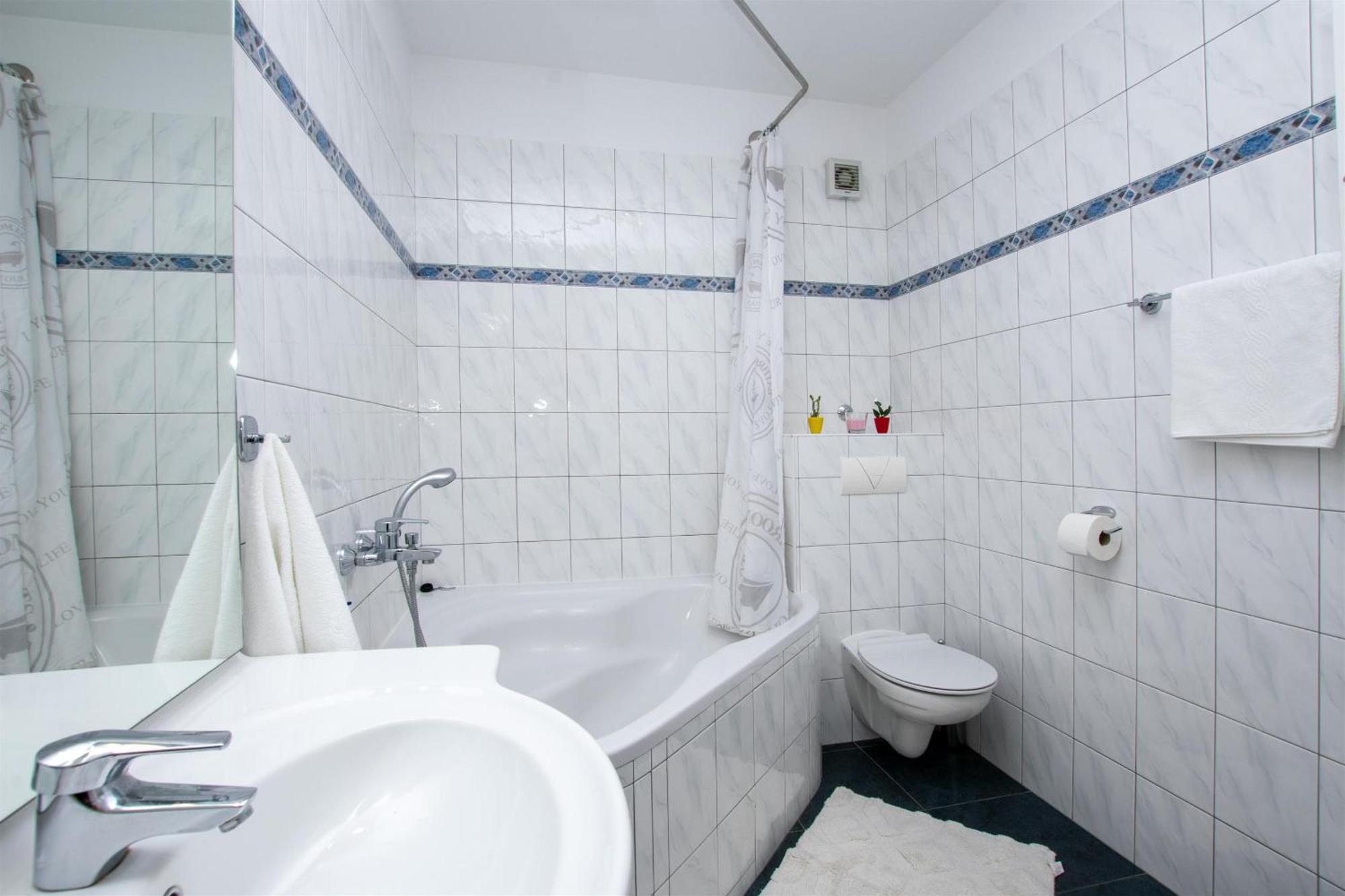 Apartment Zdravko-with parking Omiš Zewnętrze zdjęcie